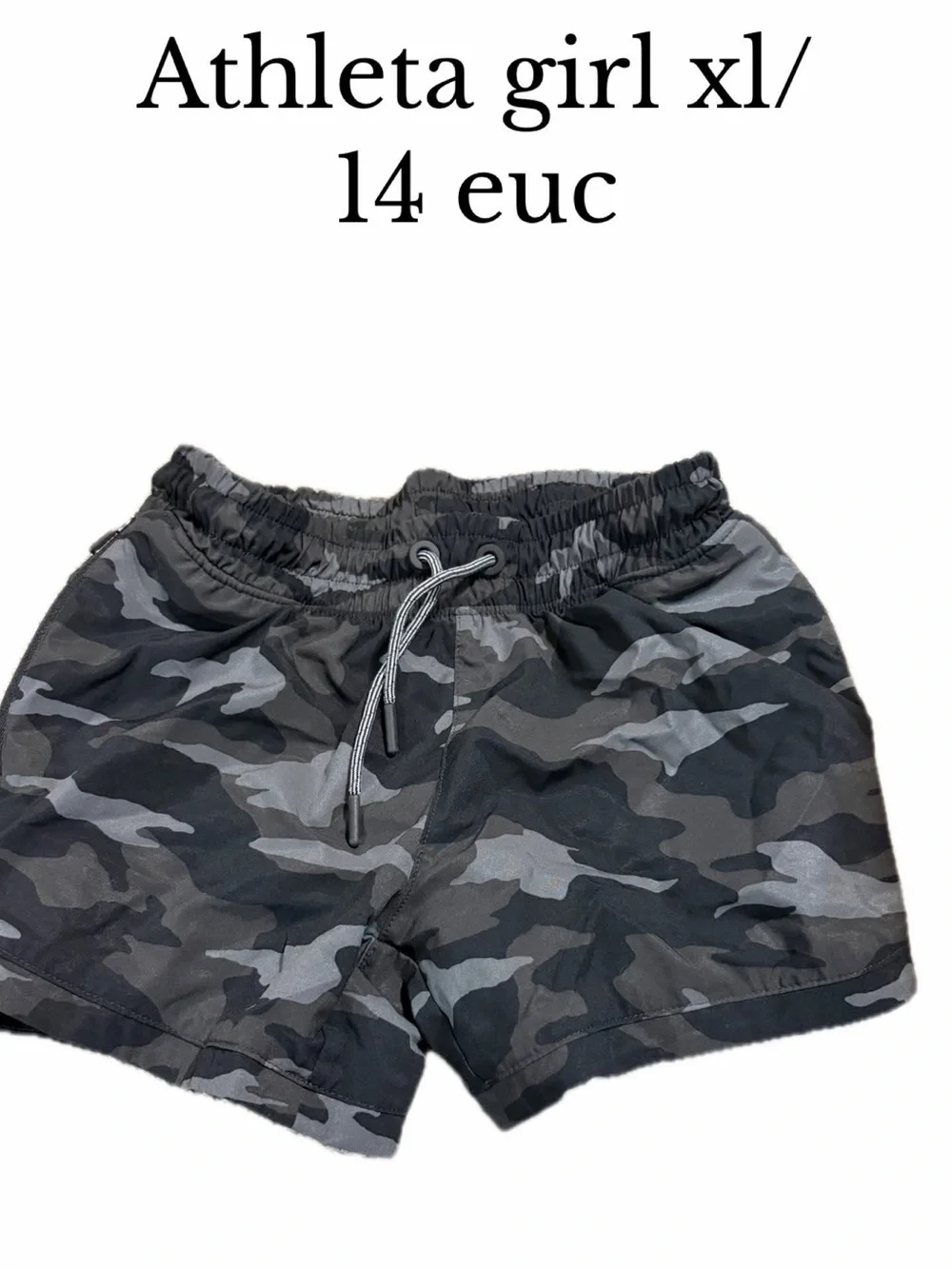 Athleta girls xl size 14 black camo shorts